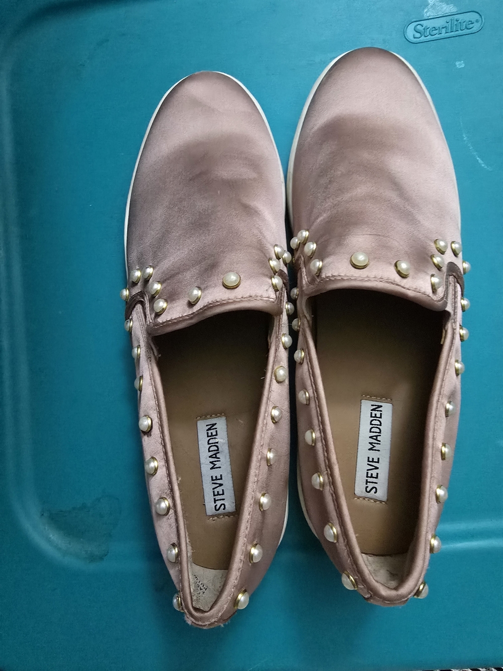 Steve Madden Women's Pink Pearl-Embellished Slip-On Sneakers Size 11